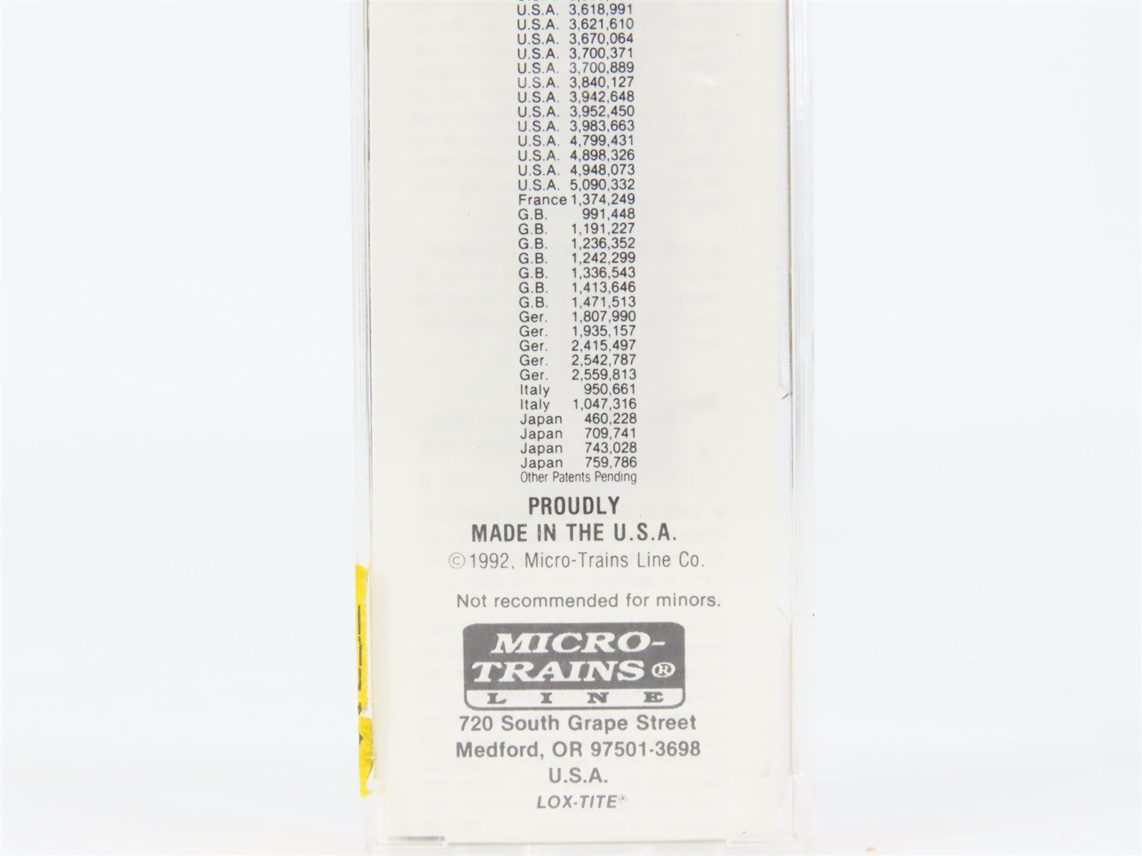 N Scale Micro-Trains 57030 LV Lehigh Valley 33' 2-Bay Hopper 14154 RTR