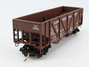 N Scale Micro-Trains 57030 LV Lehigh Valley 33' 2-Bay Hopper 14154 RTR