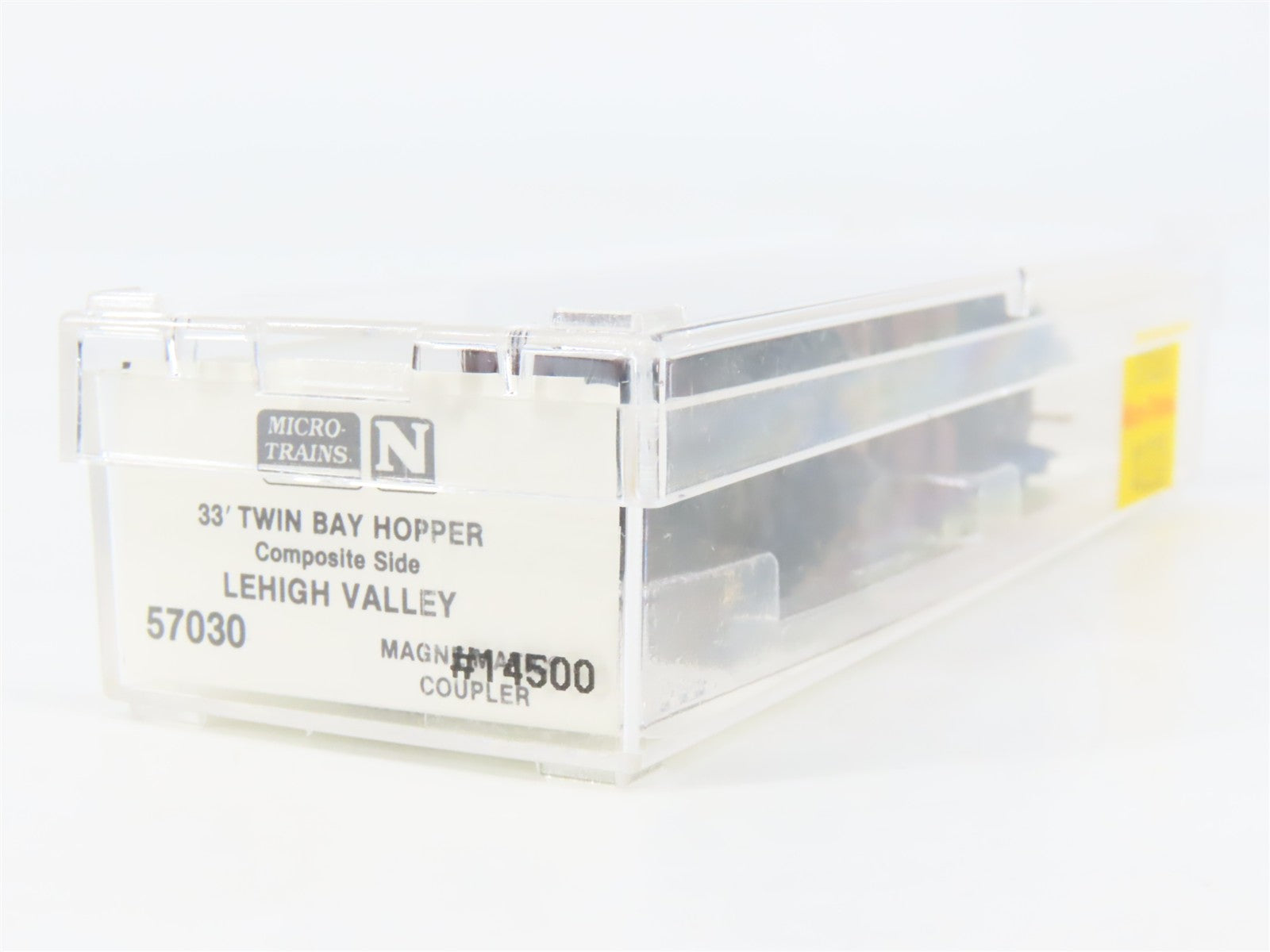 N Scale Micro-Trains 57030 LV Lehigh Valley 33' 2-Bay Hopper 14500 RTR
