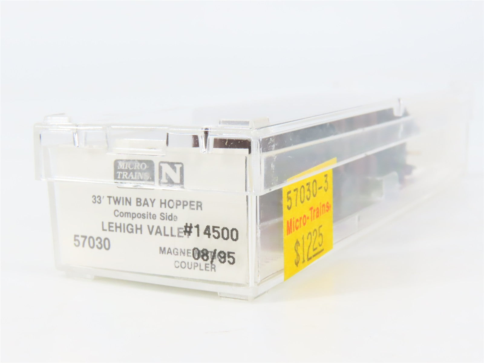 N Scale Micro-Trains 57030 LV Lehigh Valley 33' 2-Bay Hopper 14500 RTR
