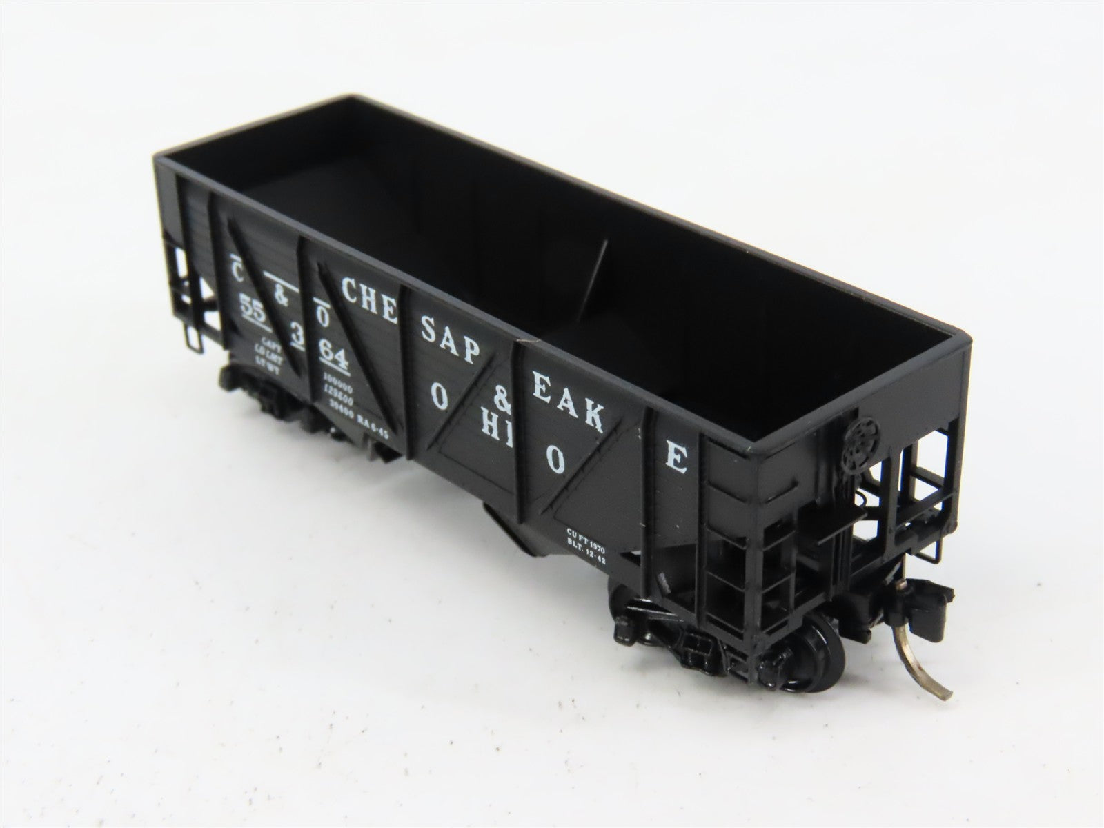 N Scale Micro-Trains 57070 C&O Chesapeake & Ohio 33' Hopper 55364 RTR