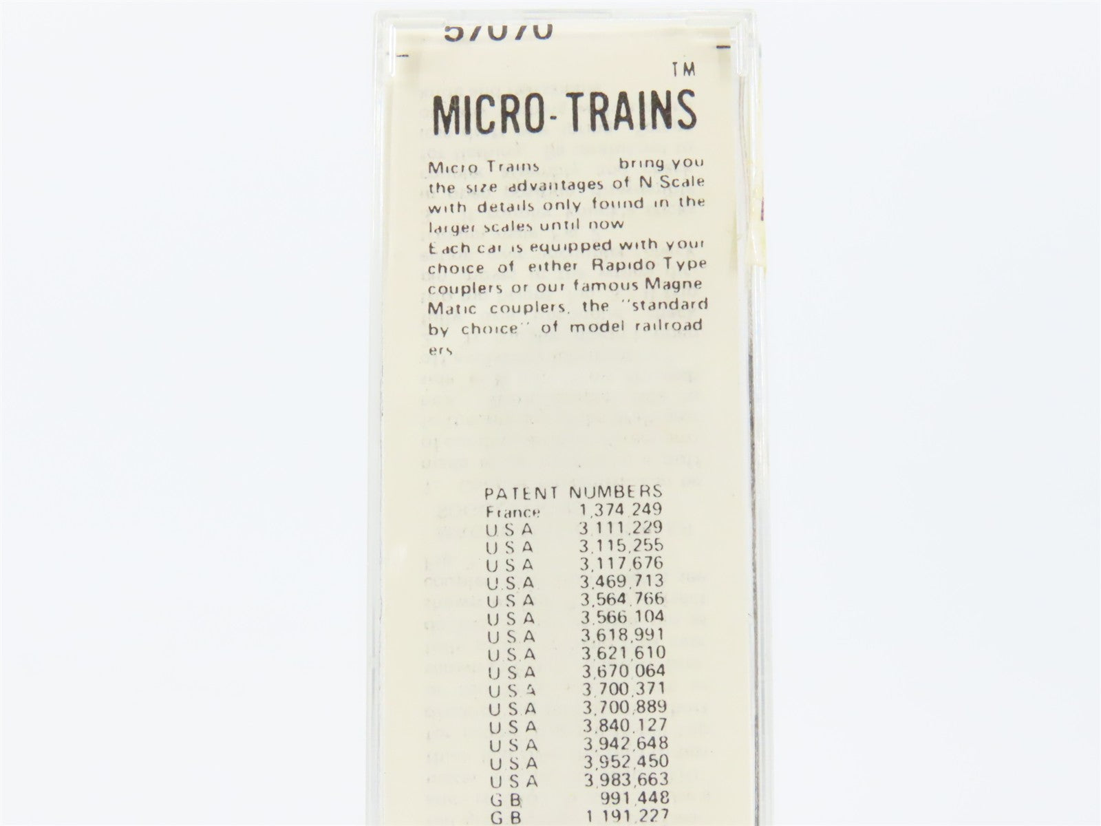 N Scale Micro-Trains 57070 C&O Chesapeake & Ohio 33' Hopper 55364 RTR