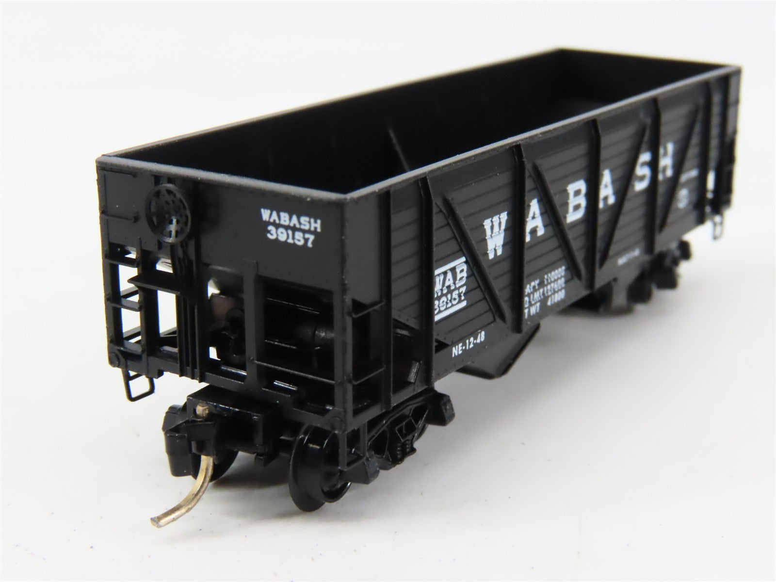 N Scale Micro-Trains 57060 WAB Wabash 33' 2-Bay Composite Side Hopper 39157 RTR