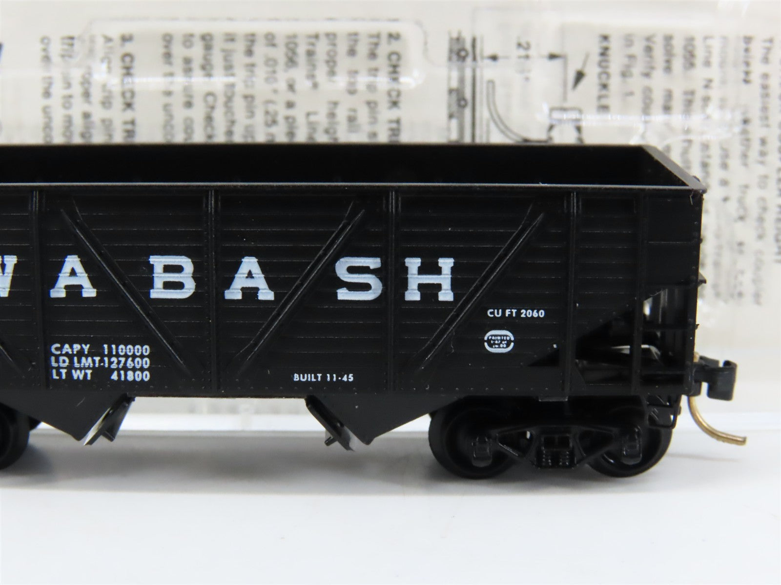 N Scale Micro-Trains 57060 WAB Wabash 33' 2-Bay Composite Side Hopper 39157 RTR