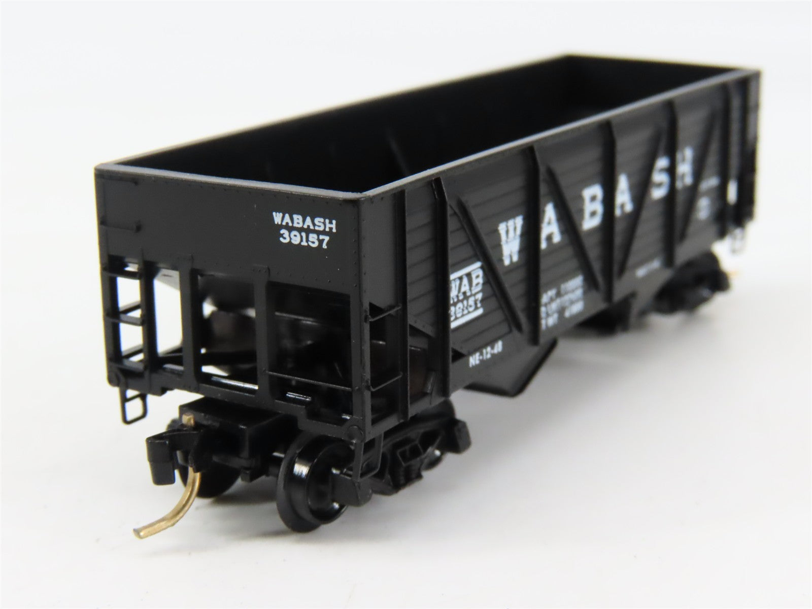 N Scale Micro-Trains 57060 WAB Wabash 33' 2-Bay Composite Side Hopper 39157 RTR