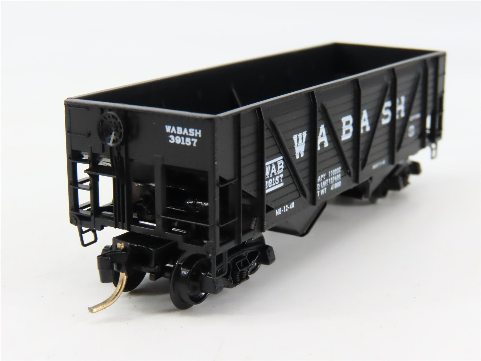 N Scale Micro-Trains 57060 WAB Wabash 33' 2-Bay Composite Side Hopper 39157 RTR