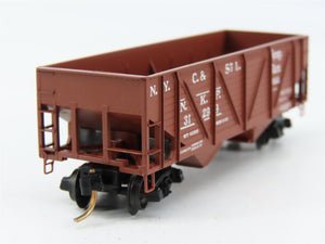 N Scale Micro-Trains 57050 NKP Nickel Plate Road 33' Hopper 31299 RTR