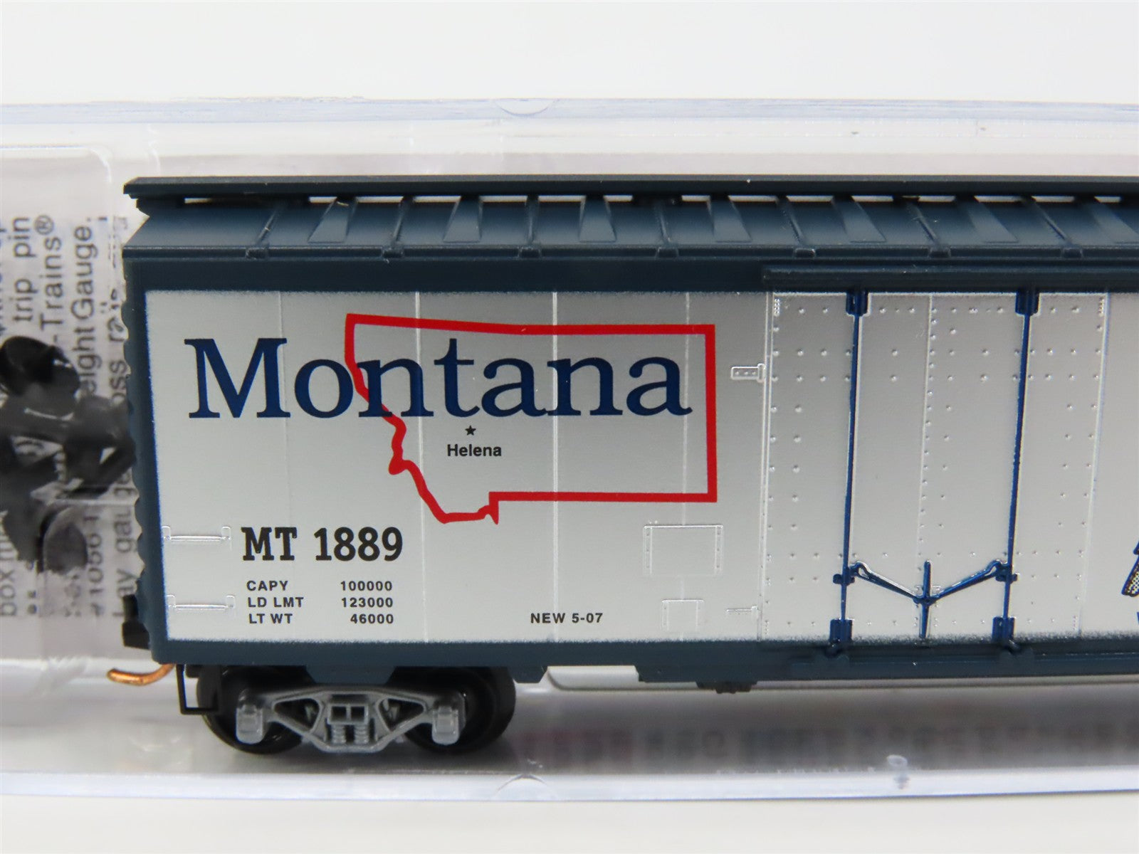 N Scale Micro-Trains 02100413 MT Montana 40' Plug Door Box Car 1889 RTR