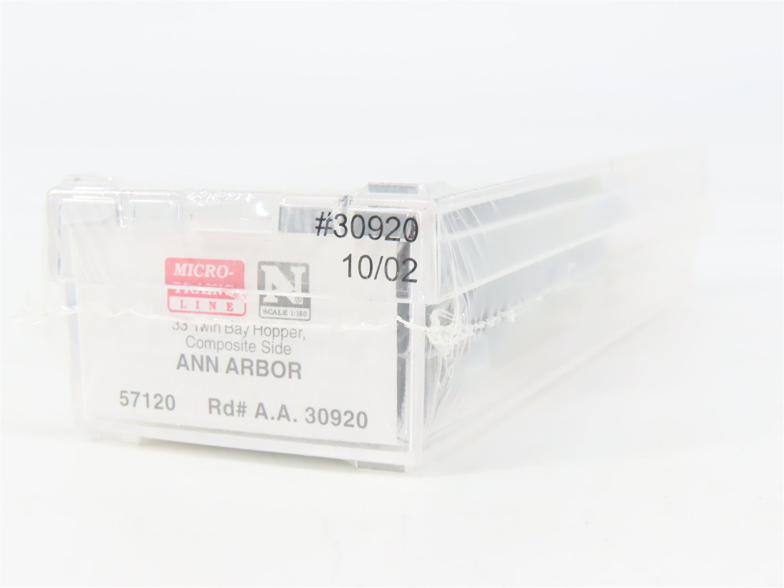 N Scale Micro-Trains 57120 AA Ann Arbor 33' Twin Bay Composite Side Hopper RTR