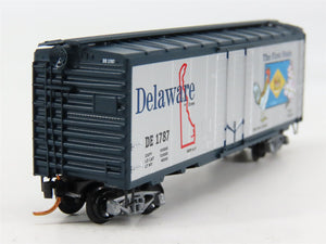 N Scale Micro-Trains 02100414 DE Delaware 40' Standard Plug Door Box Car RTR