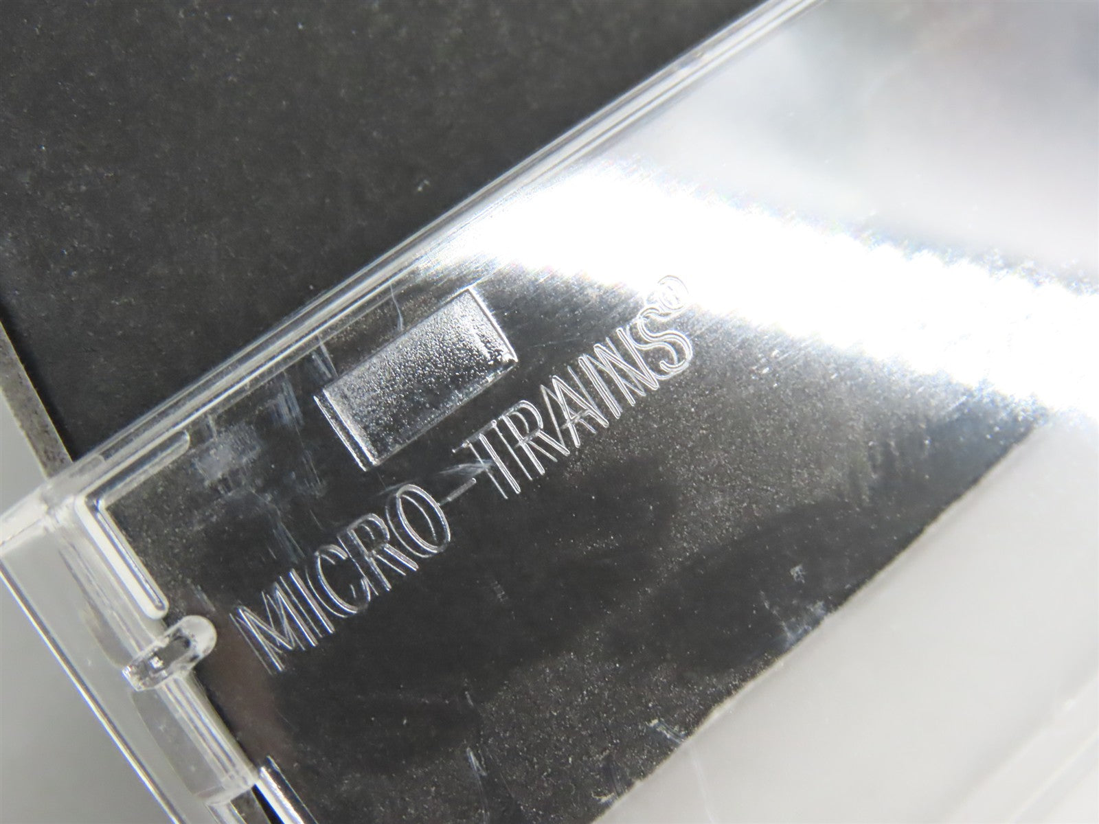 N Scale Micro-Trains 02100414 DE Delaware 40' Standard Plug Door Box Car RTR