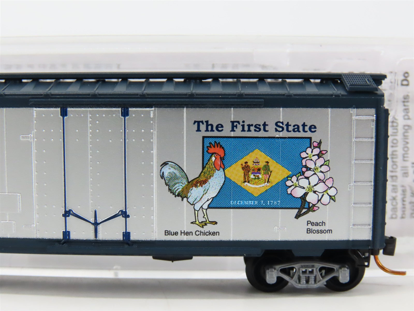 N Scale Micro-Trains 02100414 DE Delaware 40' Plug Door Box Car 1787 RTR
