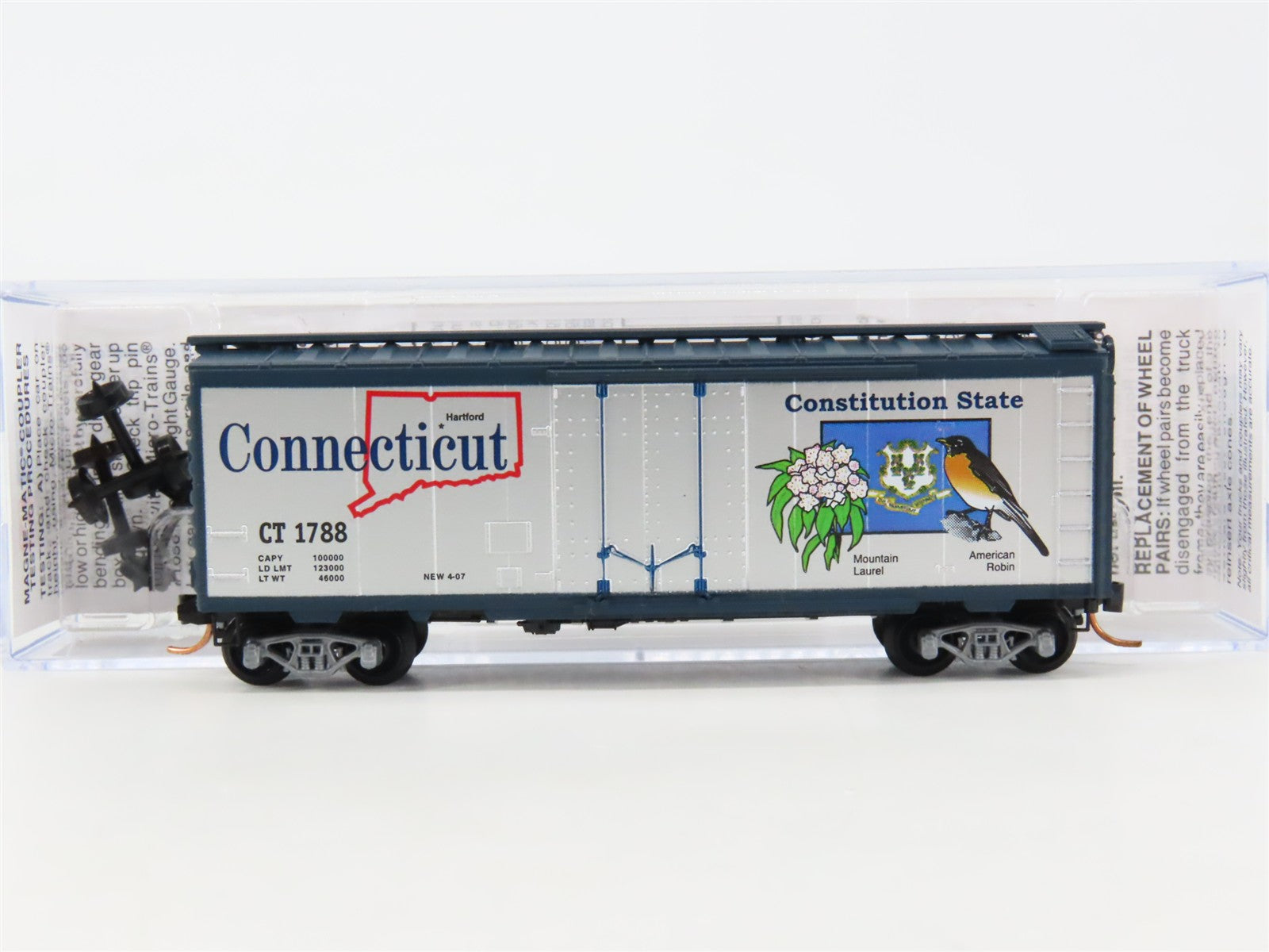 N Scale Micro-Trains 02100412 CT Connecticut 40' Plug Door Box Car 1788 RTR