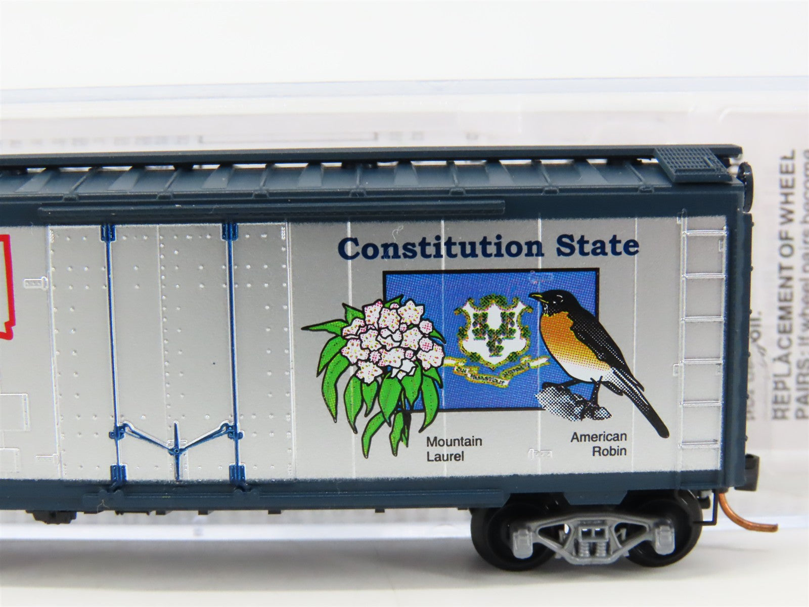 N Scale Micro-Trains 02100412 CT Connecticut 40' Plug Door Box Car 1788 RTR