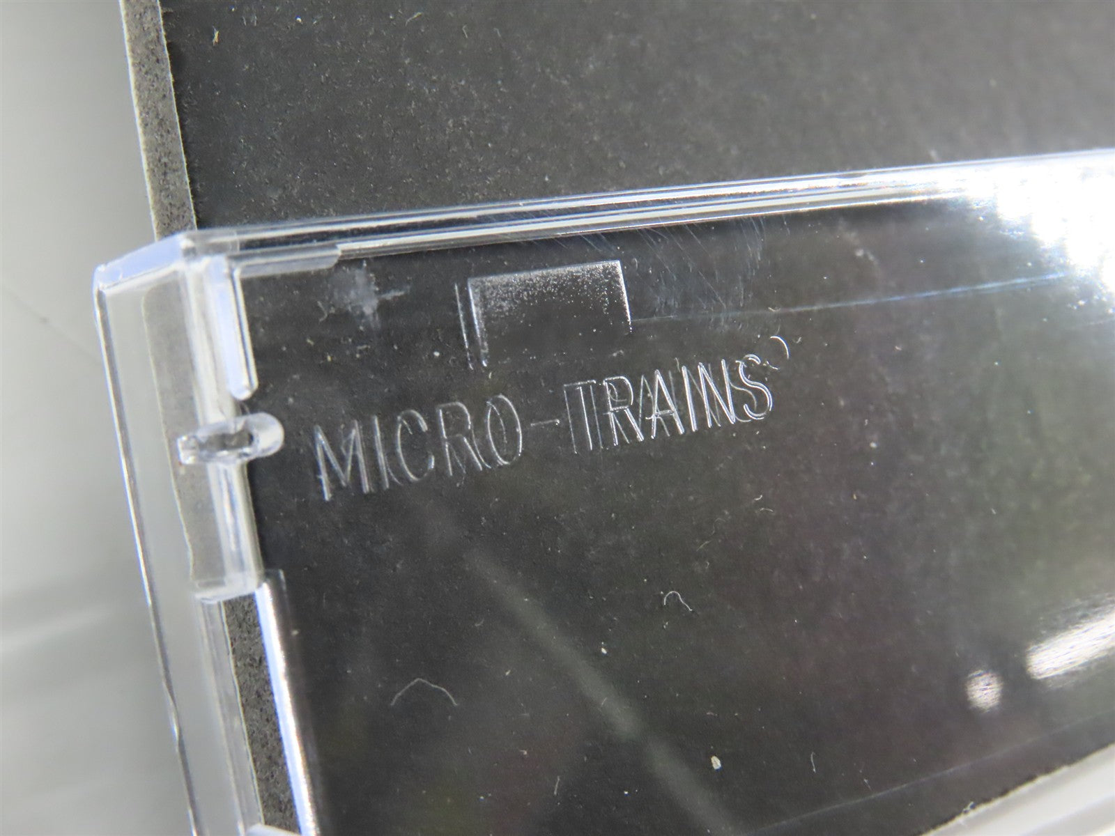 N Scale Micro-Trains 02100412 CT Connecticut 40' Plug Door Box Car 1788 RTR