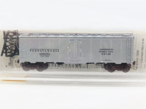 N Scale Micro-Trains 59040 PRR Pennsylvania 40' Steel Side Ice Reefer #498350