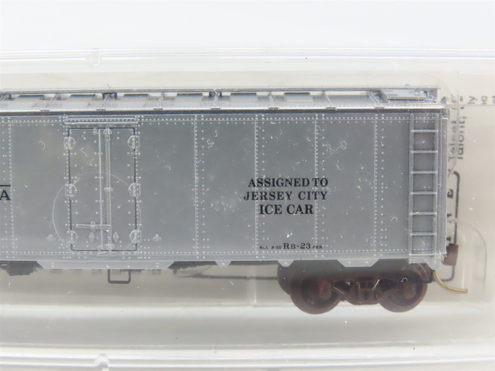 N Scale Micro-Trains 59040 PRR Pennsylvania 40' Steel Side Ice Reefer 498350 RTR
