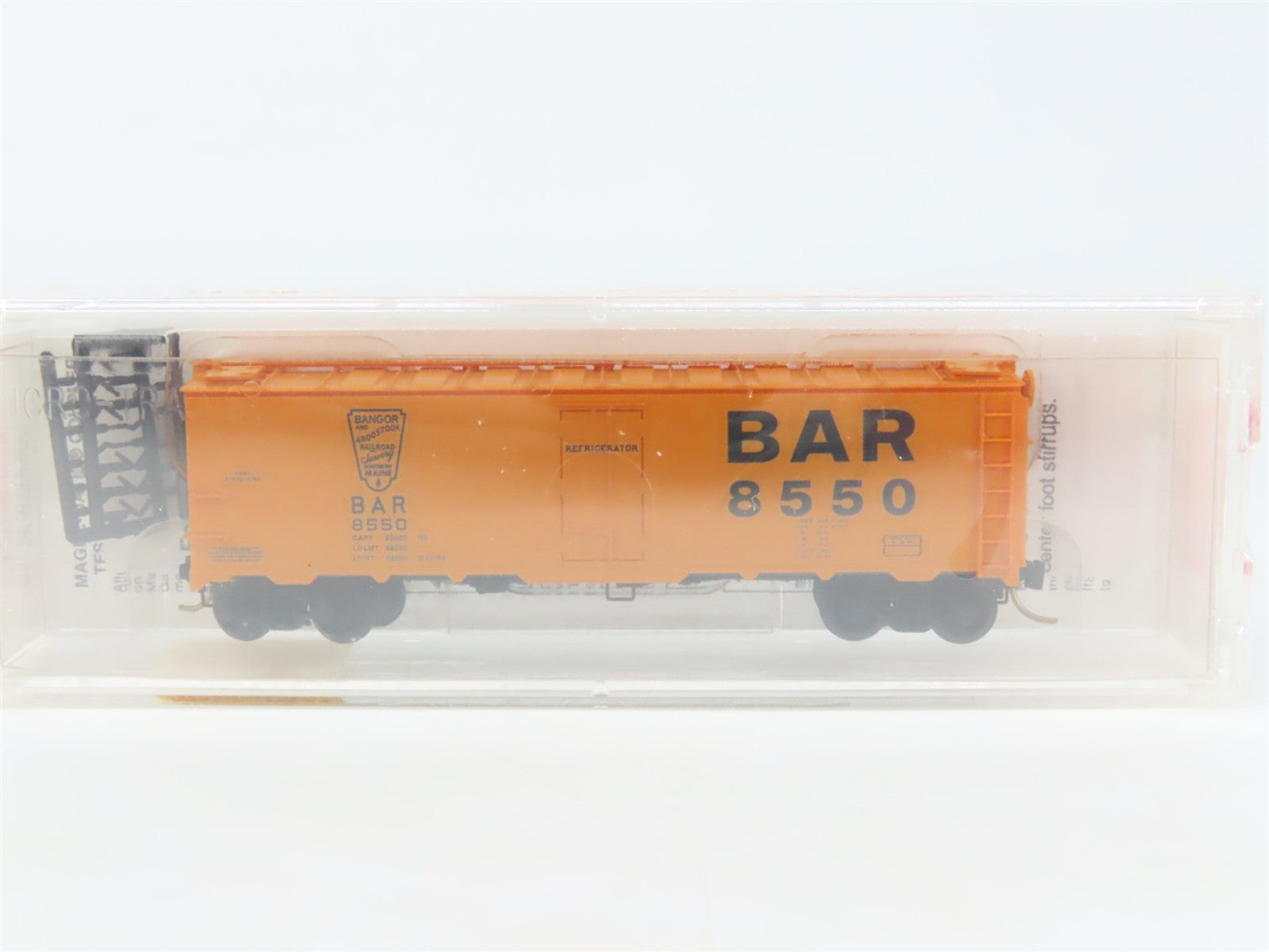 N Scale Micro-Trains 59020 BAR Bangor & Aroostook 40' Steel Side Ice Reefer RTR