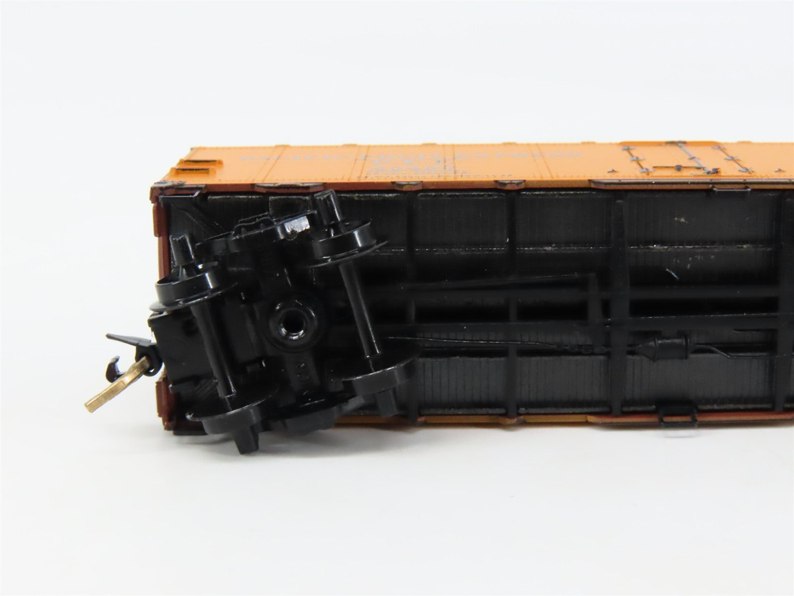 N Micro-Trains MTL 59010 SP UP PFE Pacific Fruit Express 40' Ice Reefer #40400