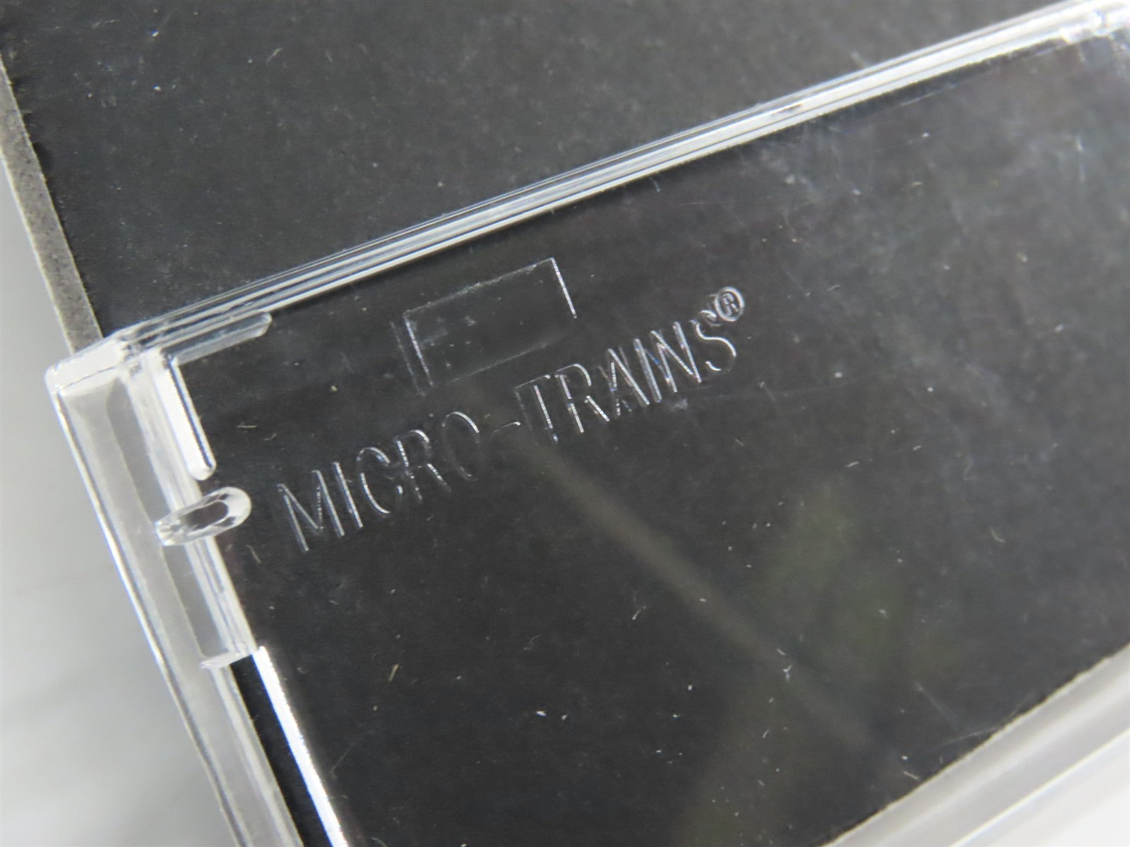 N Micro-Trains MTL 59010 SP UP PFE Pacific Fruit Express 40' Ice Reefer #40400