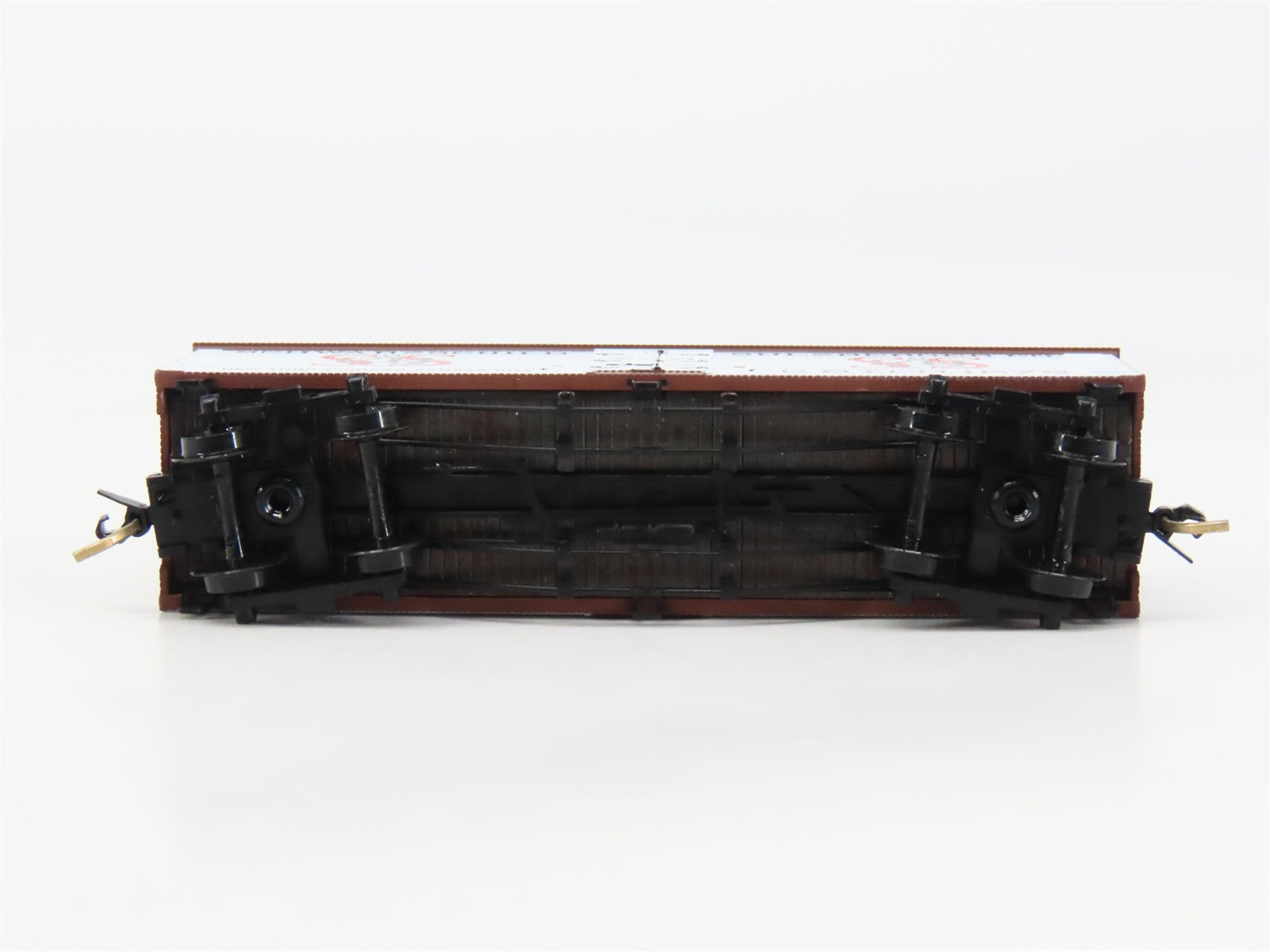 N Scale Micro-Trains 58020 CBT Schwarzschild & Sulzberger 36' Reefer 1675 RTR