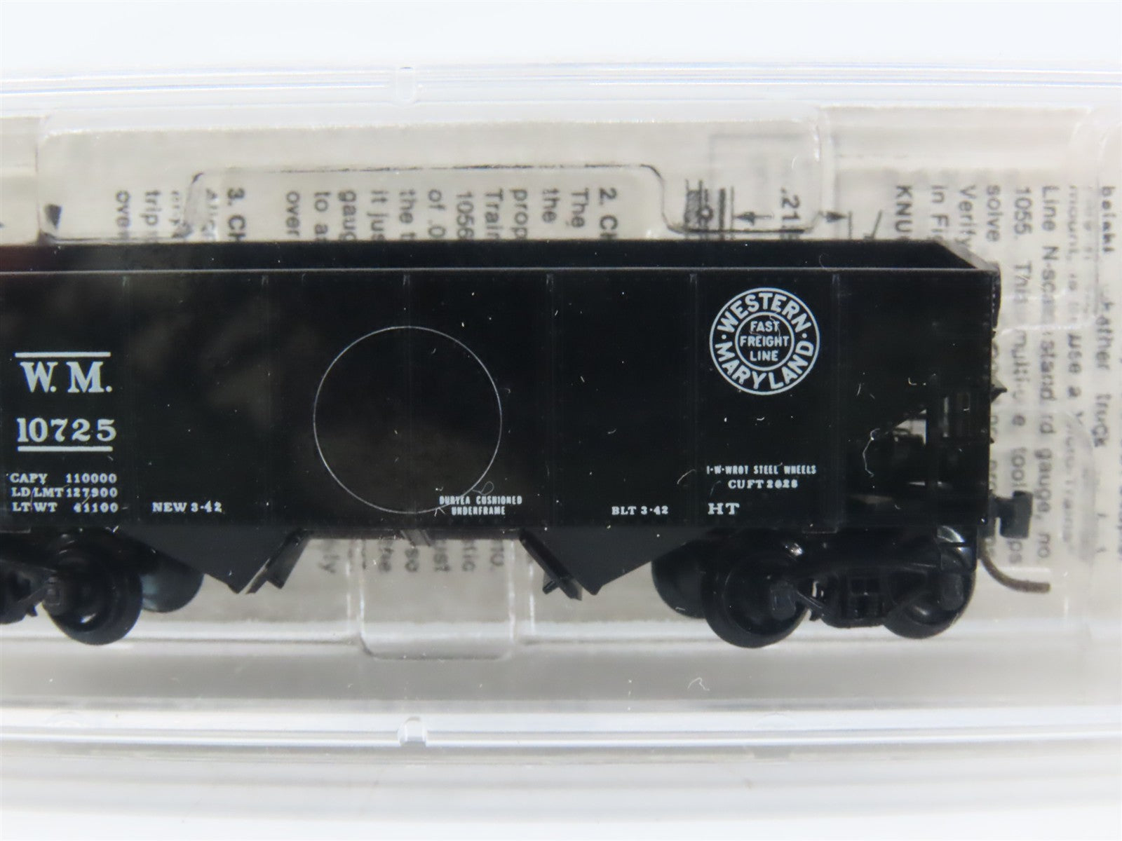 N Scale Micro-Trains 56090 WM Western Maryland 33' 2-Bay Hopper 10725 RTR