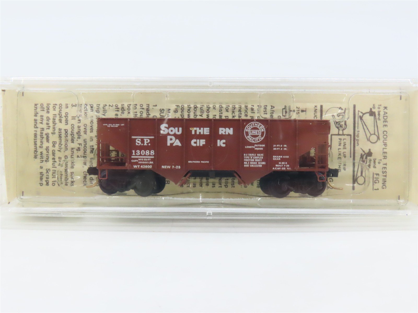 N Scale Micro-Trains 56070 SP Southern Pacific 33' 2-Bay Hopper 13088 RTR