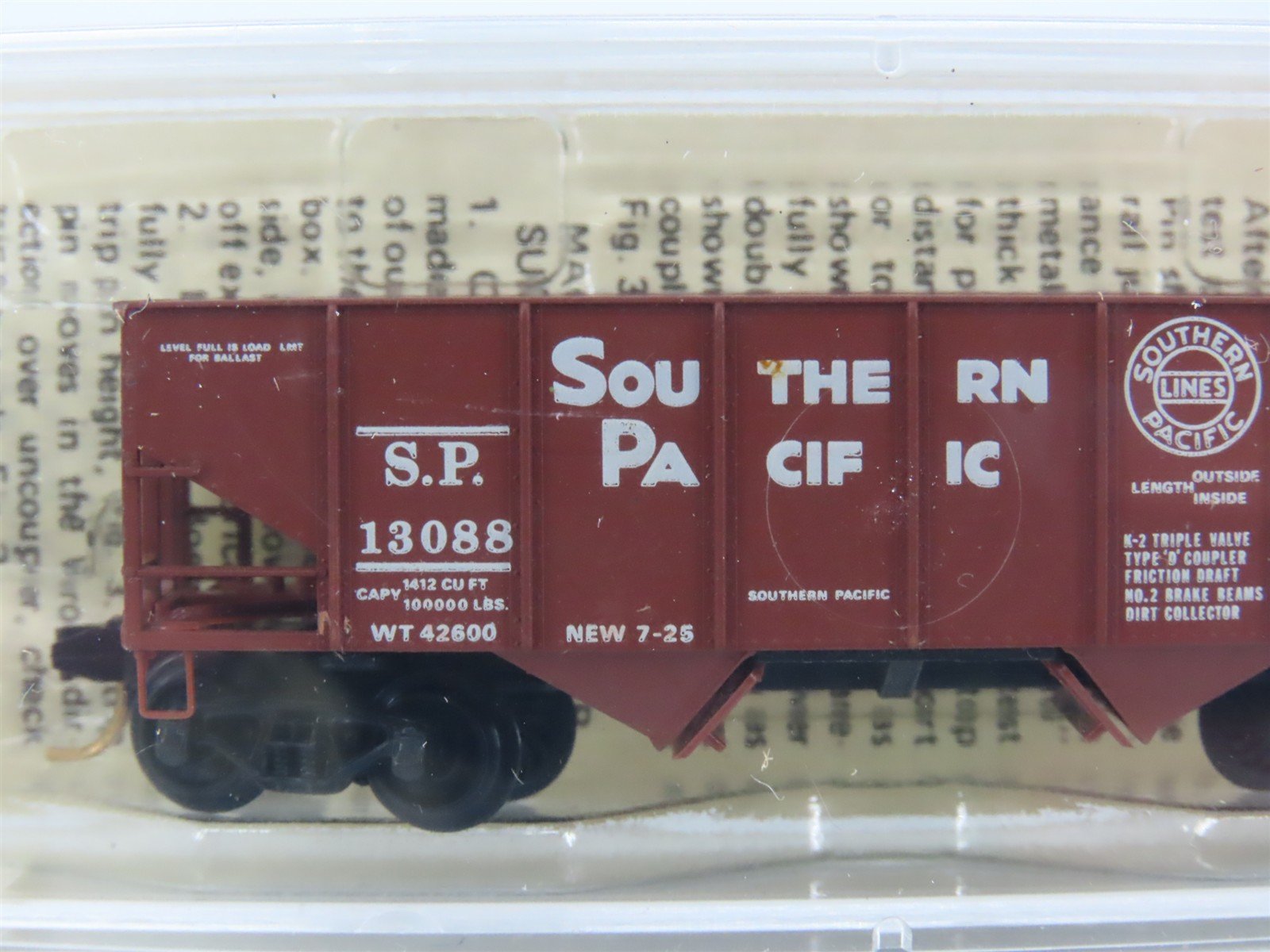 N Scale Micro-Trains 56070 SP Southern Pacific 33' 2-Bay Hopper 13088 RTR