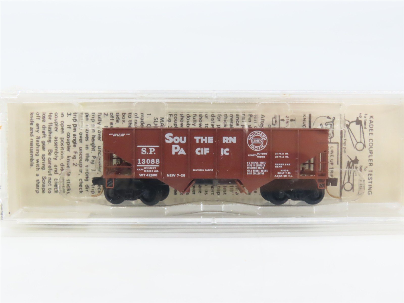 N Scale Micro-Trains 56070 SP Southern Pacific 33' 2-Bay Hopper 13088 RTR