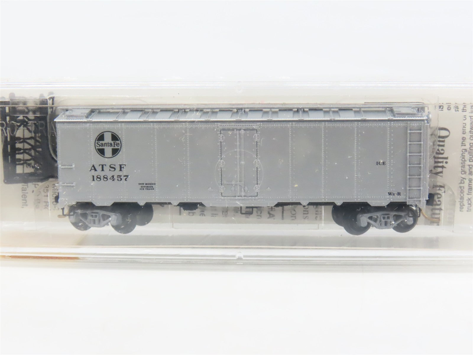 N Scale Micro-Trains 59030 ATSF Santa Fe 40' Reefer 188457 RTR