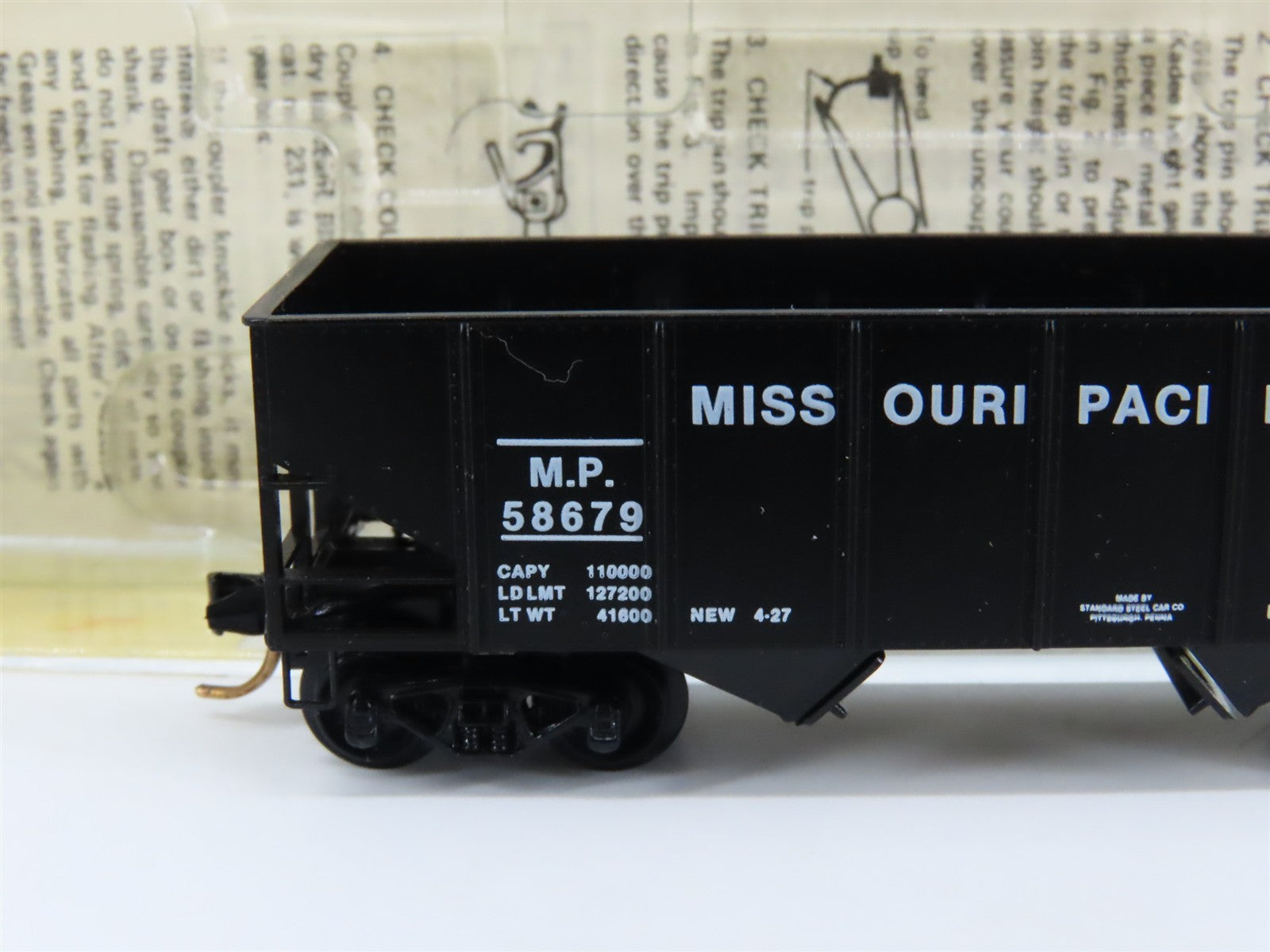 N Scale Kadee Micro-Trains MTL 56140 MP Missouri Pacific 33' 2-Bay Hopper 58679