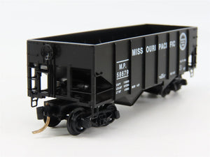 N Scale Kadee Micro-Trains MTL 56140 MP Missouri Pacific 2-Bay Hopper 58679