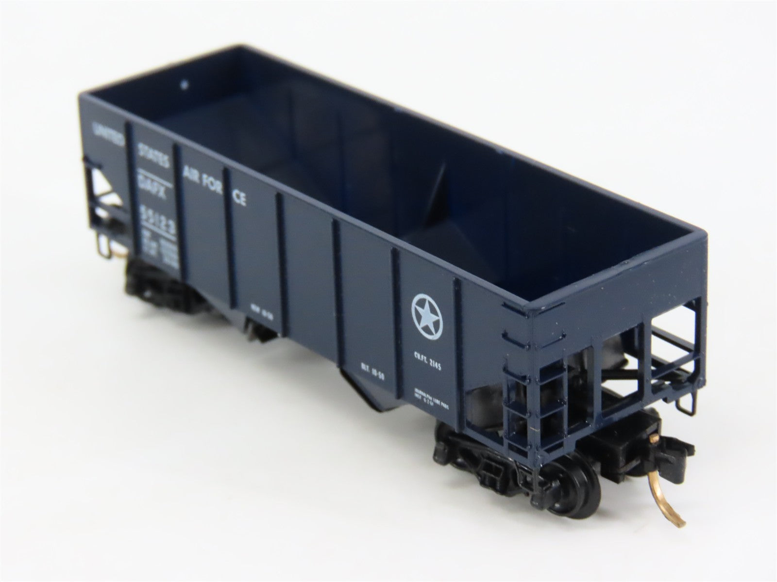 N Scale Micro-Trains 56120 DAFX United States Air Force 33' 2-Bay Hopper RTR