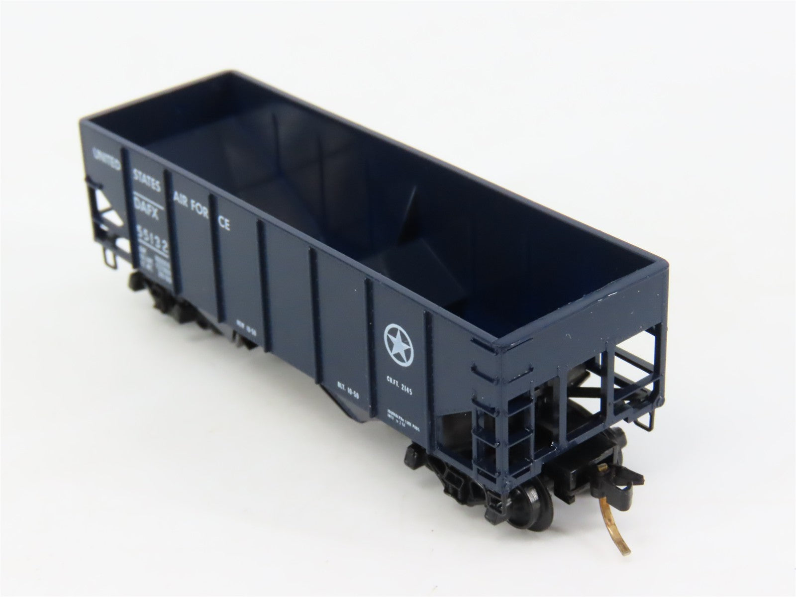 N Scale Micro-Trains 56120 DAFX United States Air Force 33' 2-Bay Hopper RTR