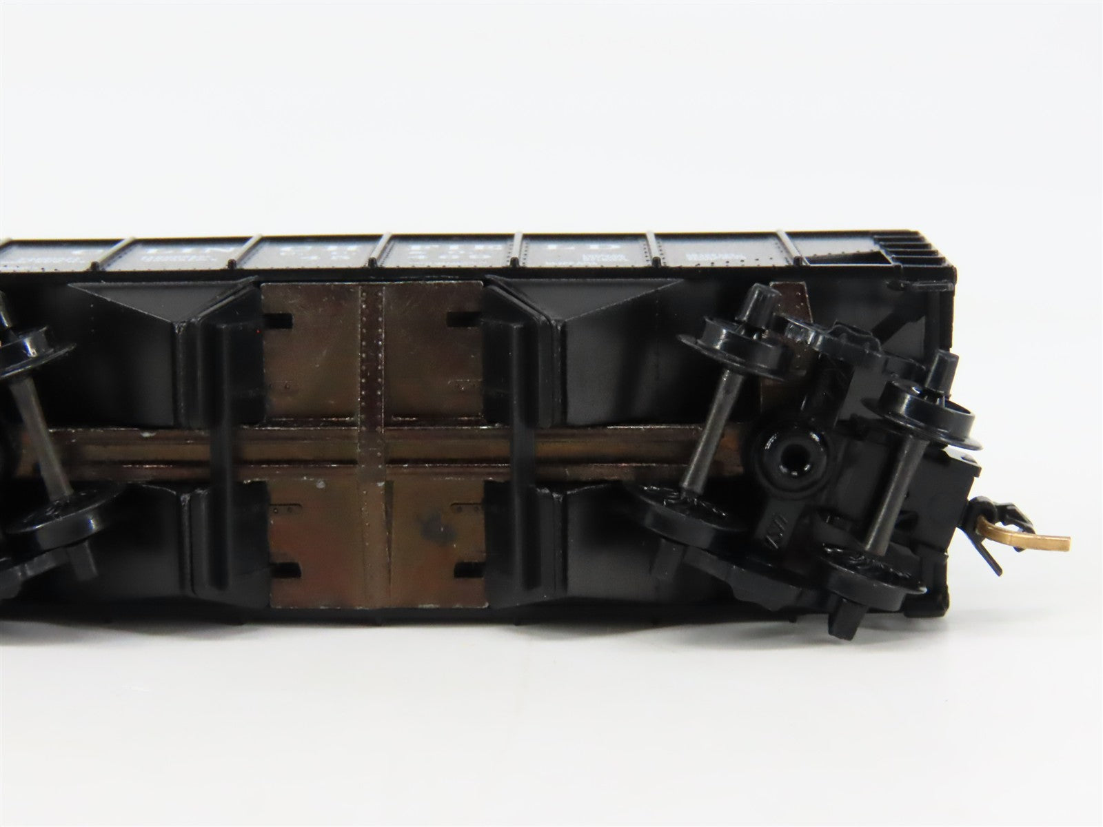 N Scale Micro-Trains 56190 CC&O Clinchfield 33' 2-Bay Hopper 45469 RTR