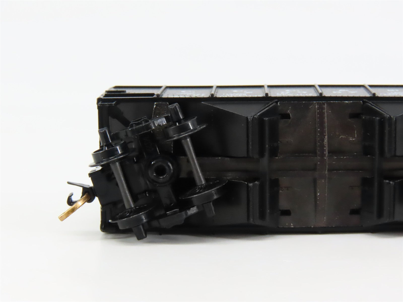 N Kadee Micro-Trains MTL 56160 CCC&StL New York Central 2-Bay Hopper 79367 RTR