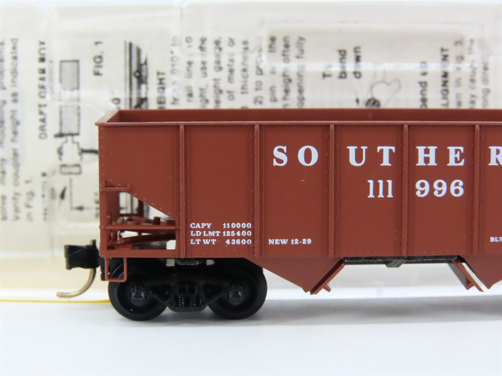 N Scale Micro-Trains 56150 SOU Southern 33' 2-Bay Hopper 111996 RTR
