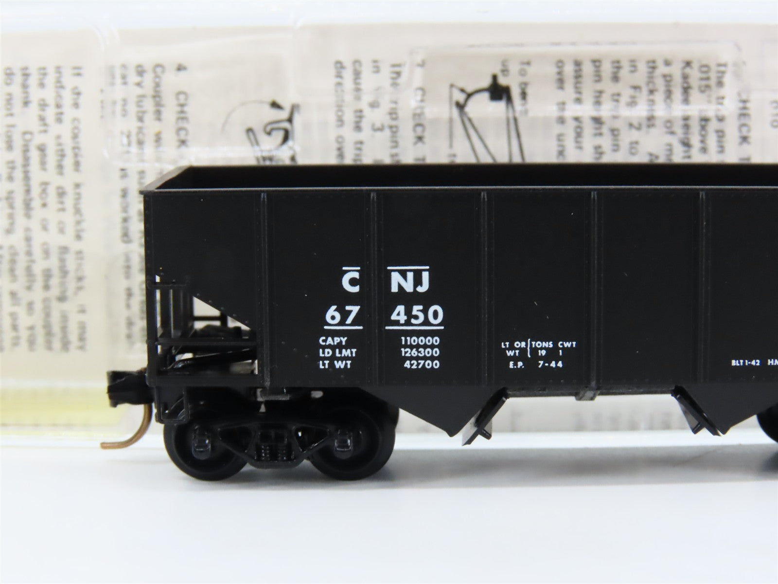 N Scale Kadee Micro-Trains MTL 56230 CNJ Jersey Central 2-Bay Hopper 67450 RTR