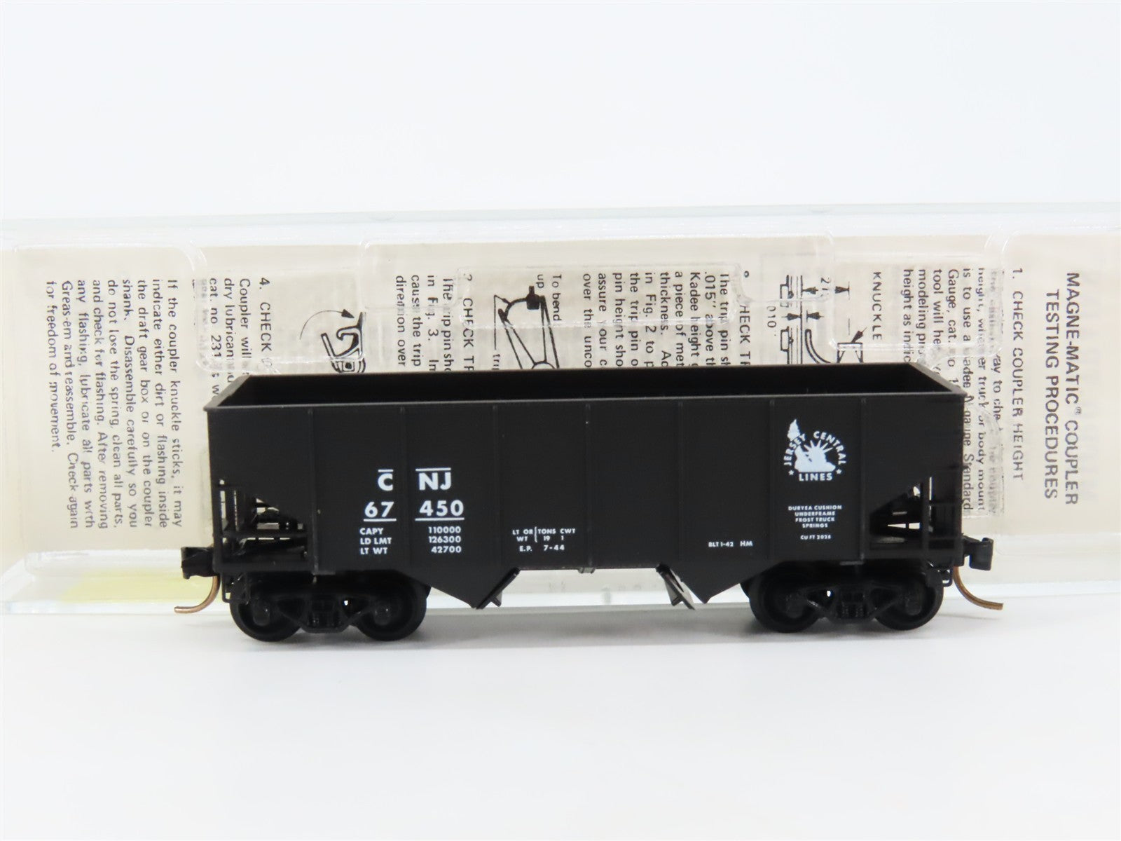 N Scale Micro-Trains 56230 CNJ Jersey Central 33' 2-Bay Hopper 67450 RTR