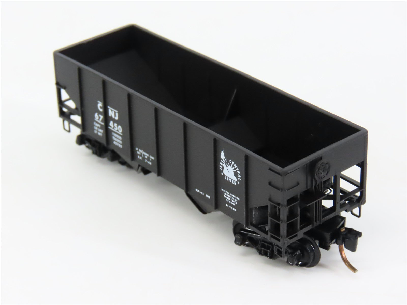 N Scale Micro-Trains 56230 CNJ Jersey Central 33' 2-Bay Hopper 67450 RTR