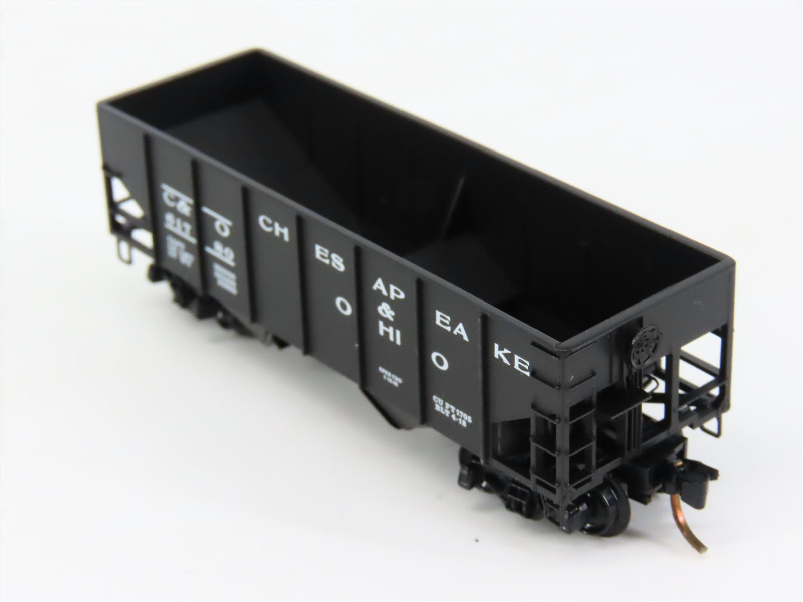 N Scale Kadee Micro-Trains MTL 56220 C&O Chesapeake & Ohio 2-Bay Hopper #61780