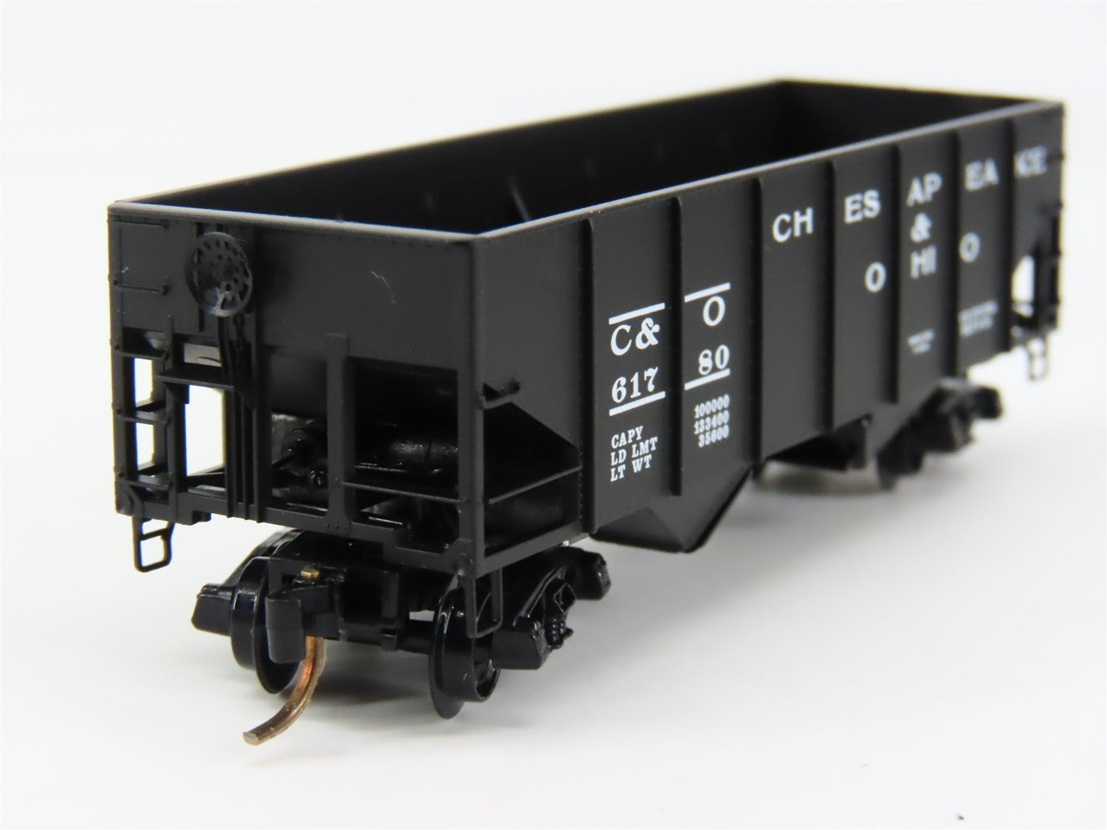 N Scale Kadee Micro-Trains MTL 56220 C&O Chesapeake & Ohio 2-Bay Hopper #61780