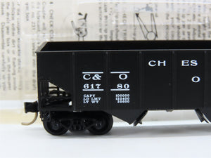 N Scale Kadee Micro-Trains MTL 56220 C&O Chesapeake & Ohio 2-Bay Hopper 61780