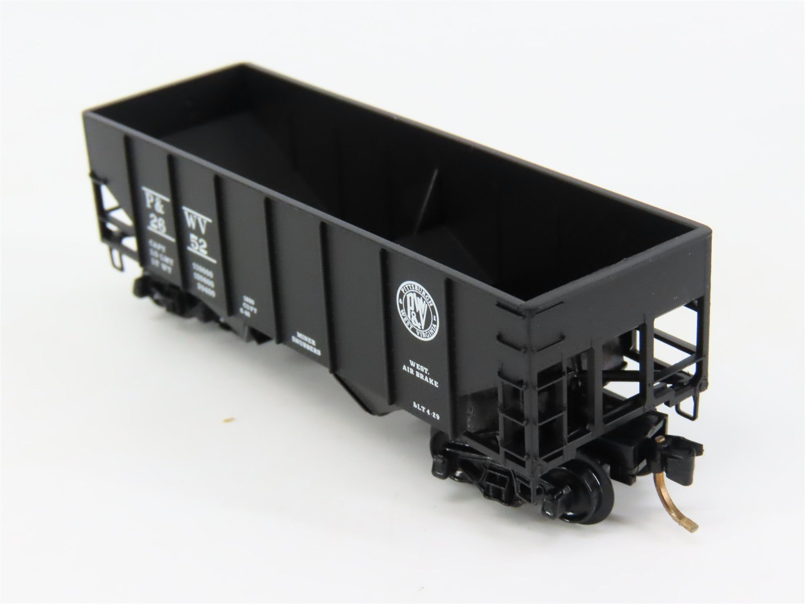 N Kadee Micro-Trains MTL 56210 P&WV Pittsburgh & West Virginia 2-Bay Hopper 2652
