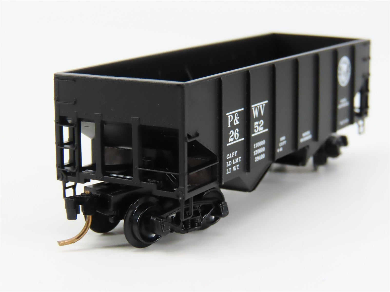 N Kadee Micro-Trains MTL 56210 P&WV Pittsburgh & West Virginia 2-Bay Hopper 2652