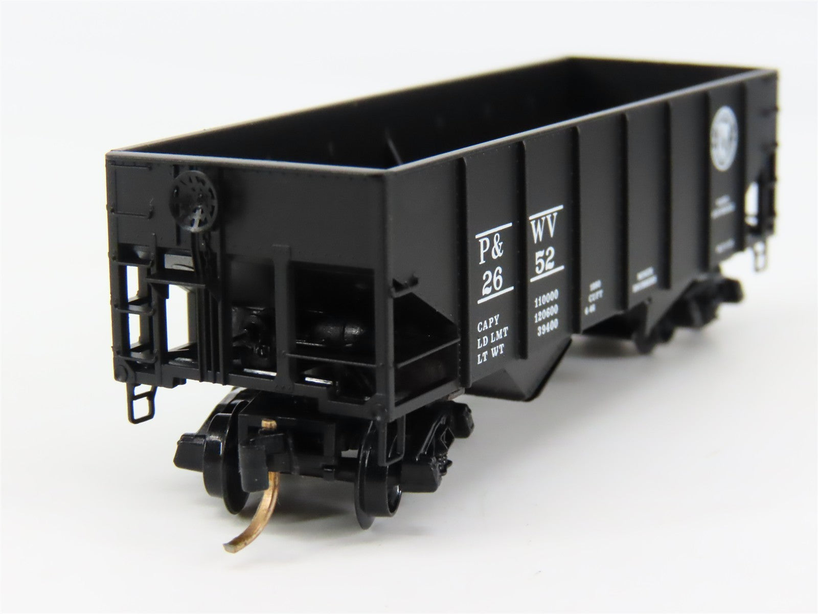 N Kadee Micro-Trains MTL 56210 P&WV Pittsburgh & West Virginia 2-Bay Hopper 2652