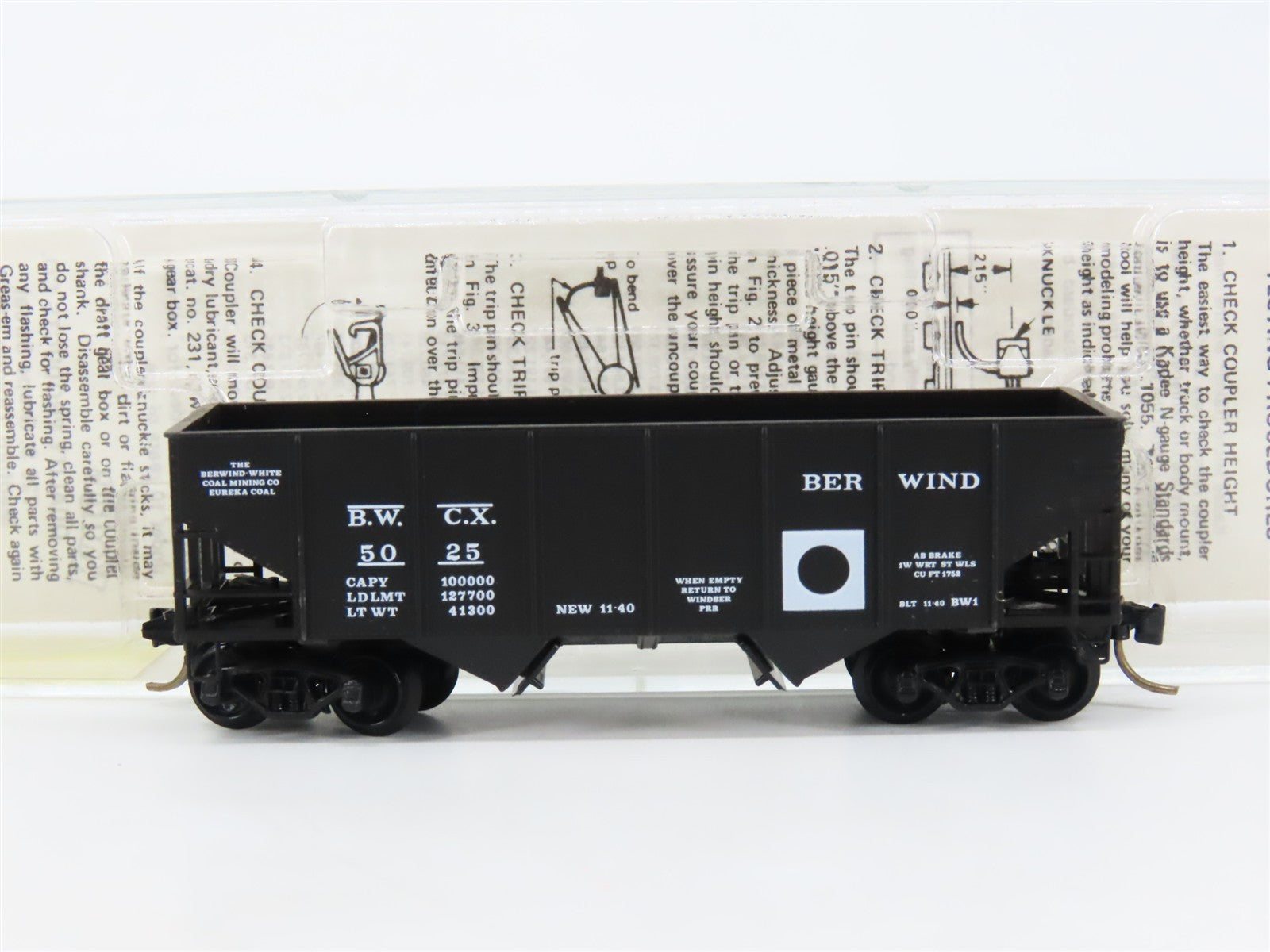 N Kadee Micro-Trains MTL 56240 BWCX Berwind-White Coal Mining 2-Bay Hopper #5025