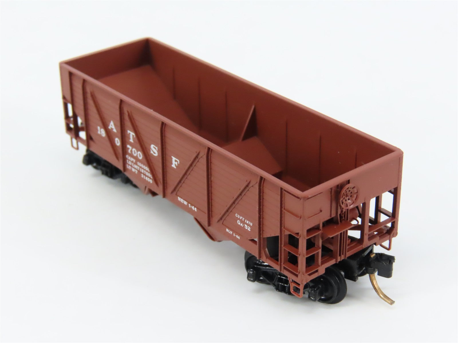 N Scale Micro-Trains 57010 ATSF Santa Fe 33' 2-Bay Hopper 180700 RTR