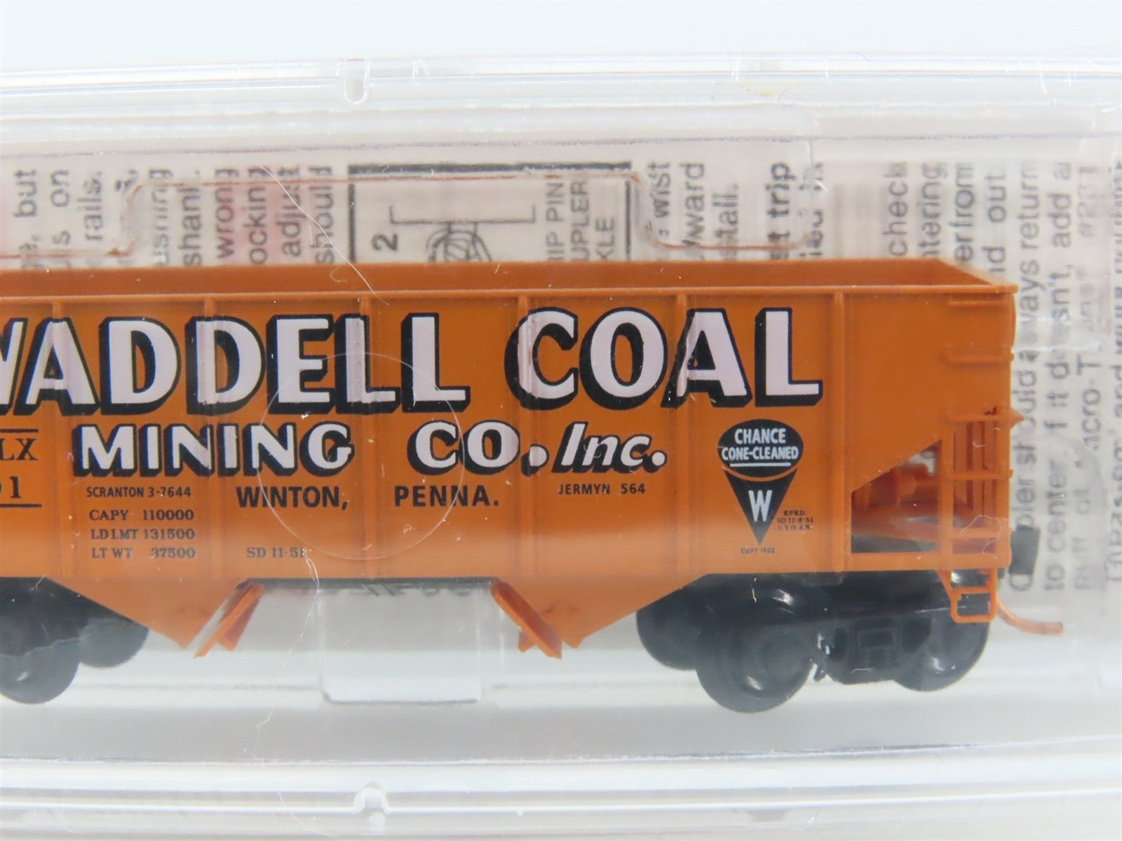 N Scale Micro-Trains 56350 Waddell Coal Mining Co. 33' 33' Twin Bay Hopper RTR