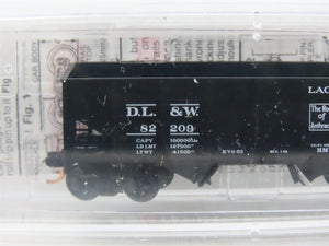N Scale Micro-Trains 56320 Delaware, Lackawanna & Western 33' 2-Bay Hopper RTR